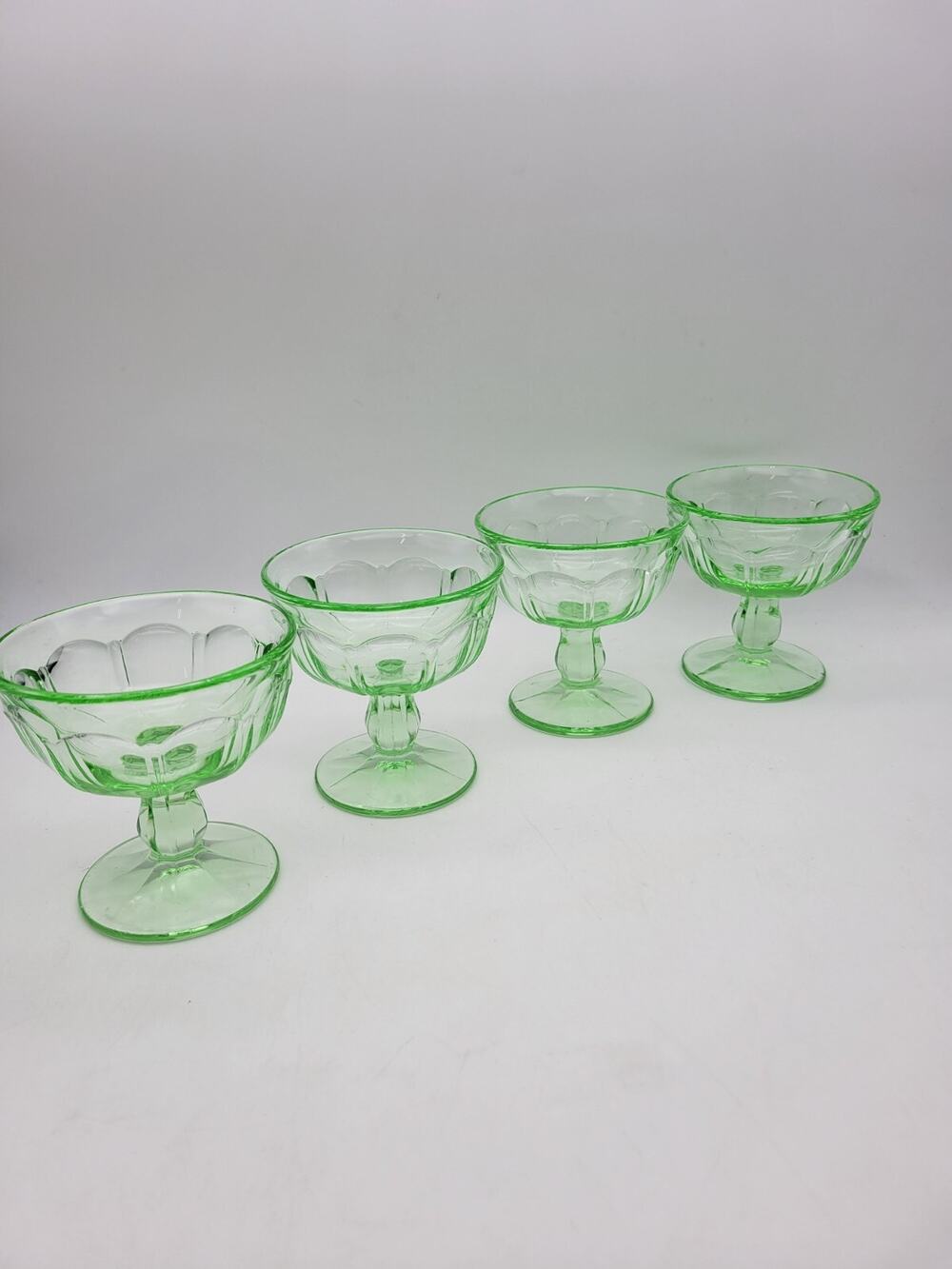 Dessert cup Goblet (sorbet) Green Colored Glass Set Of 4 200ml~7oz